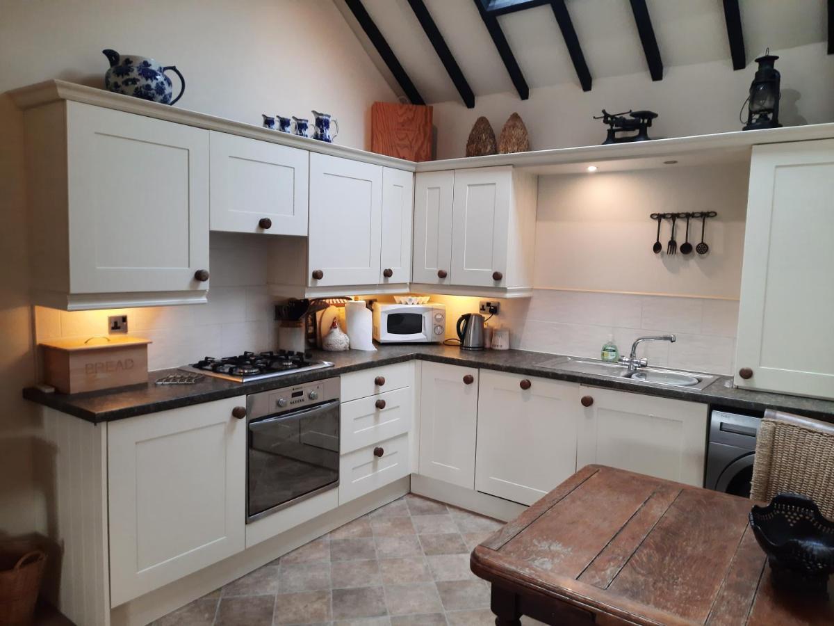 The Shippon, Parc Yr Odyn, Pentraeth, Anglesey Ll75 8ul * Pentraeth
